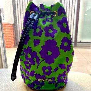 Miu Miu small clutch bag. Excellent condition